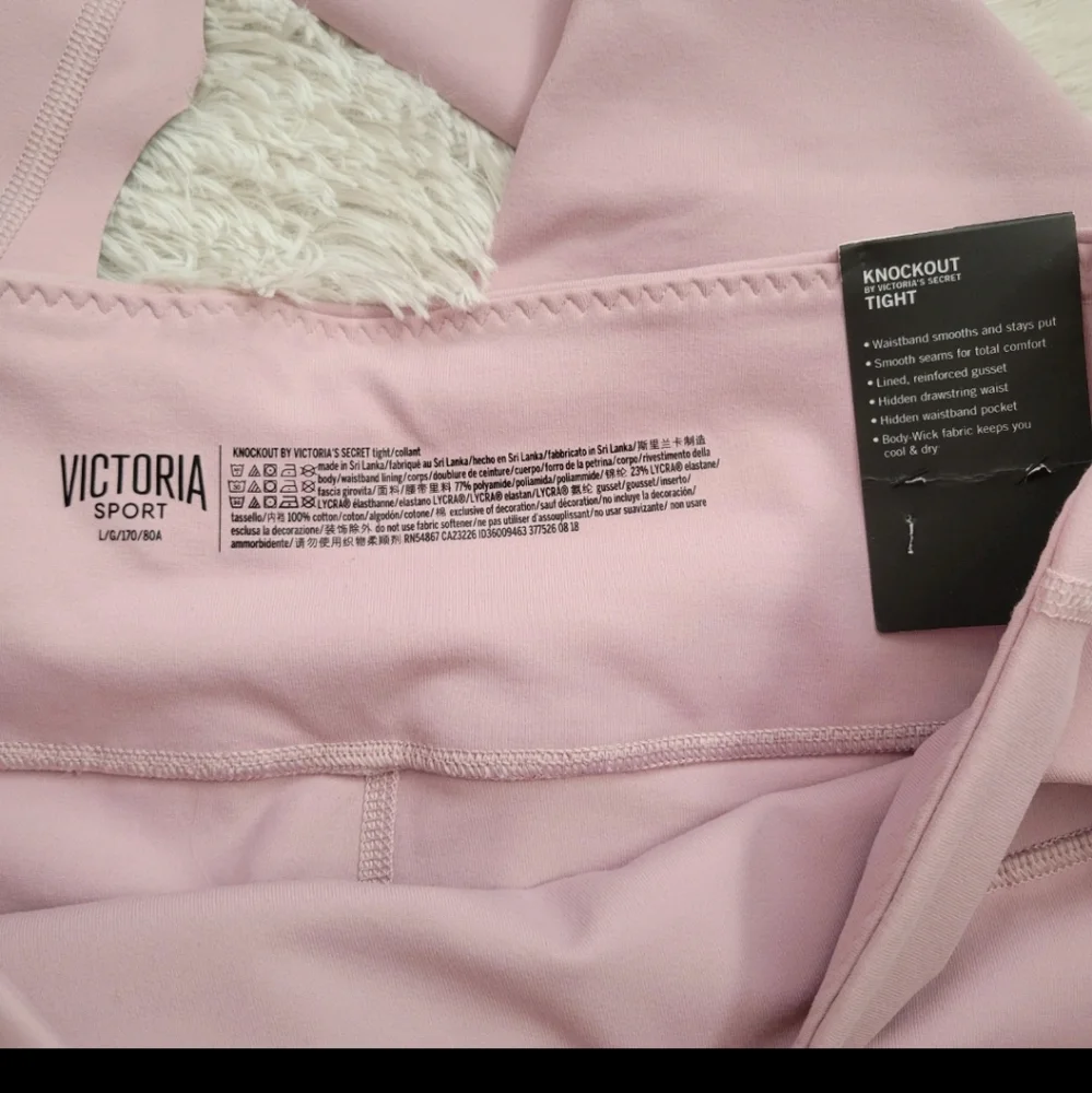 Victoria Secret leggings - Picture 3 of 4